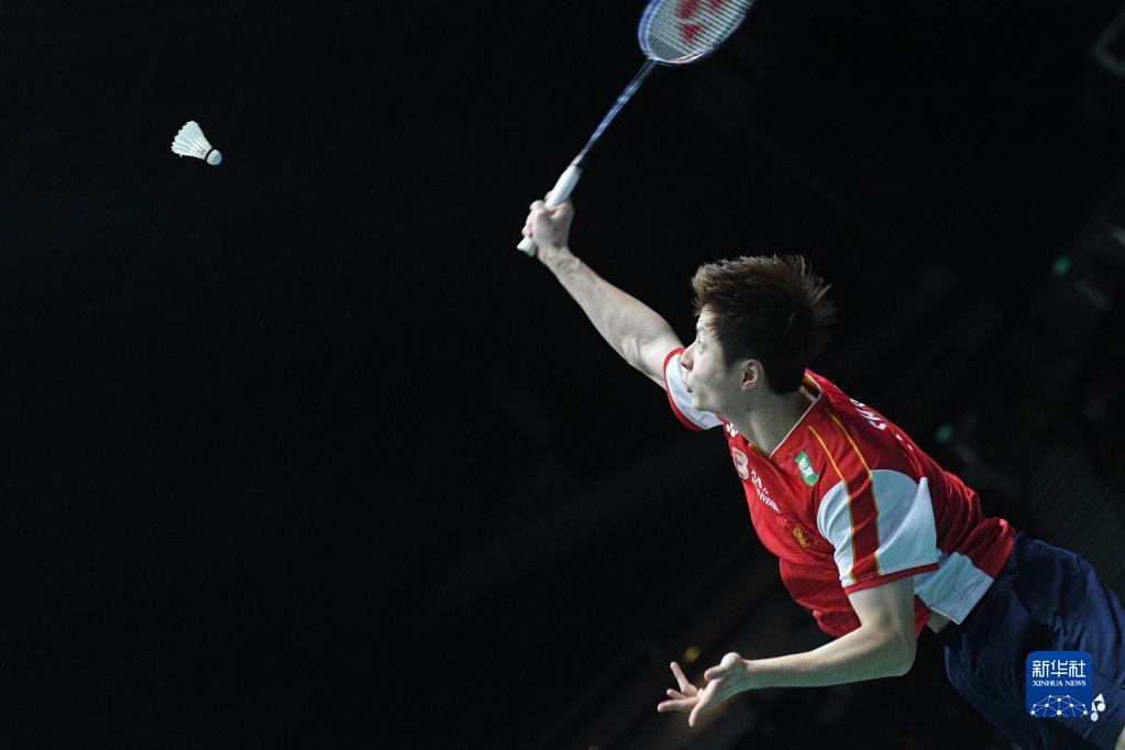 正不断迈向 正不断迈向