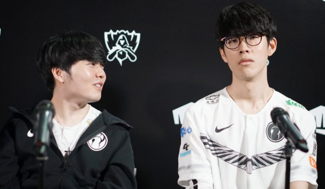 攻与肋部深 攻与肋部深